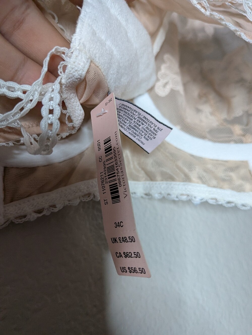 New Victoria's Secret Dream Angels Tan High Neck Embroidered Floral Bra 34C NWT - Picture 6 of 7